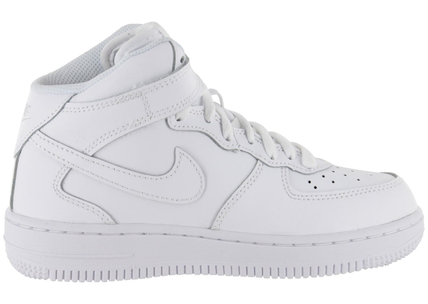 basket nike montante enfant